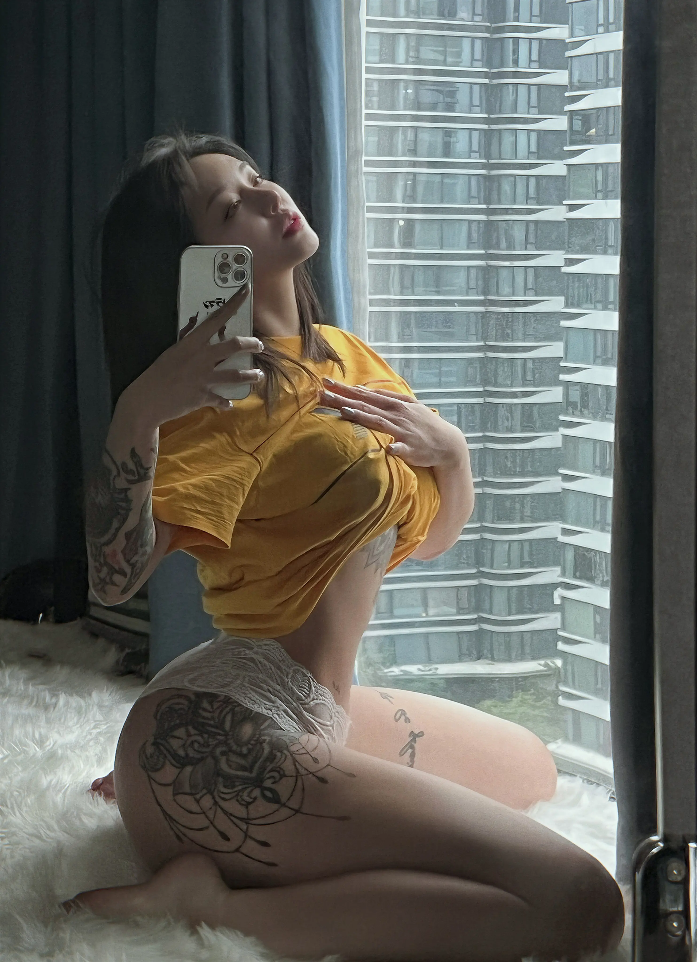 宋昱欣 – 黄外套搭配白色蕾丝内裤 9P